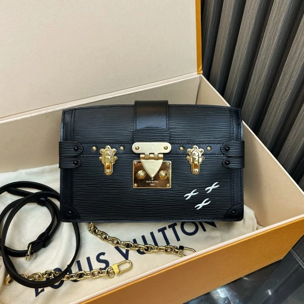 路易威登/99新/包包/250510EV0028/C6844741548