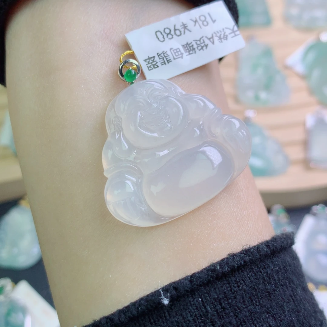 *****翡翠18K金镶嵌颈饰吊坠