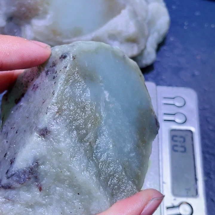 和田玉未镶嵌珠宝半成品