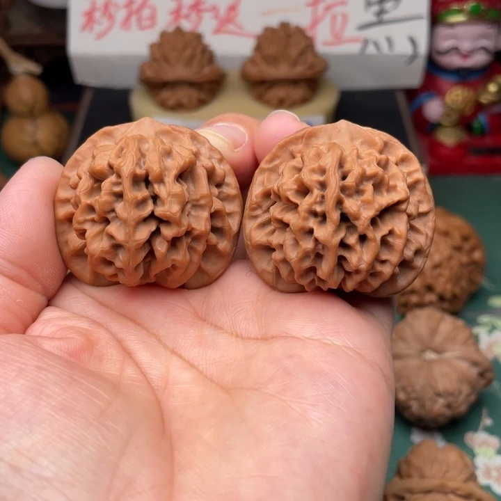 【闪购商品】把件文玩核桃40全品秦闷