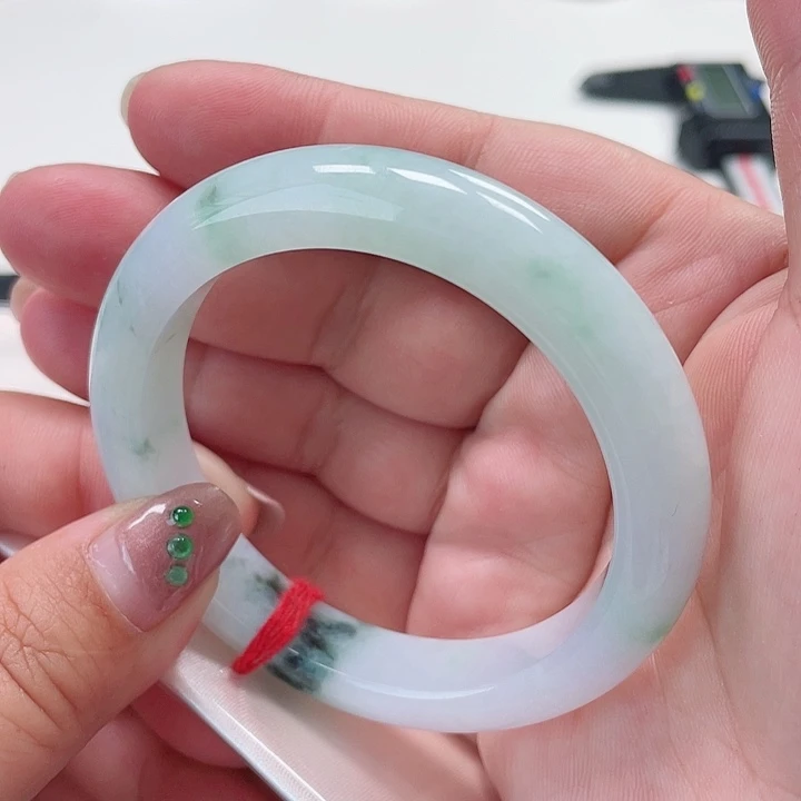 翡翠手镯未镶嵌缅甸翡翠手镯54圈