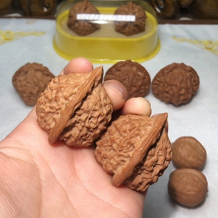 文玩核桃40尺朱雀