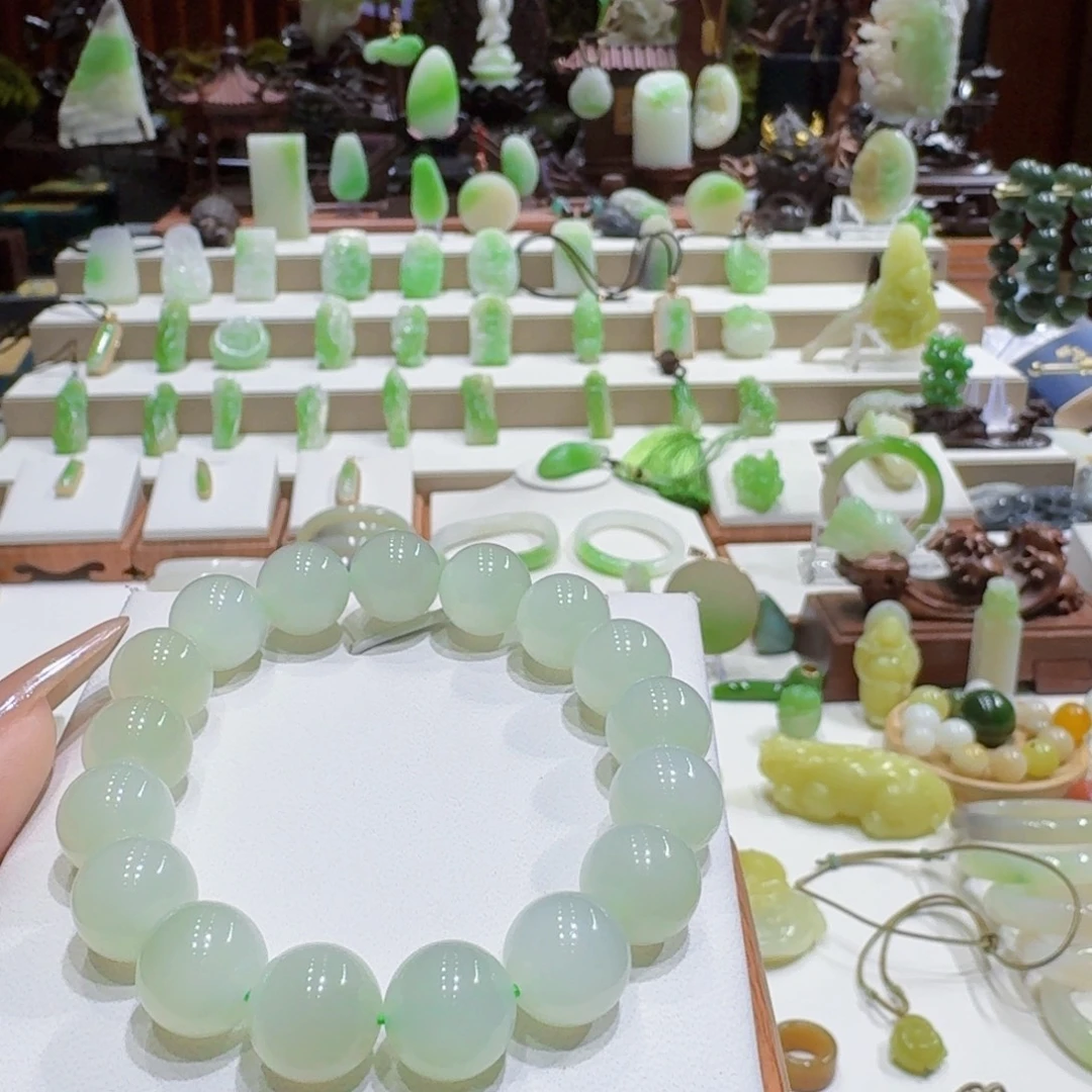 和田玉未镶嵌挂件冰冰晴卡12