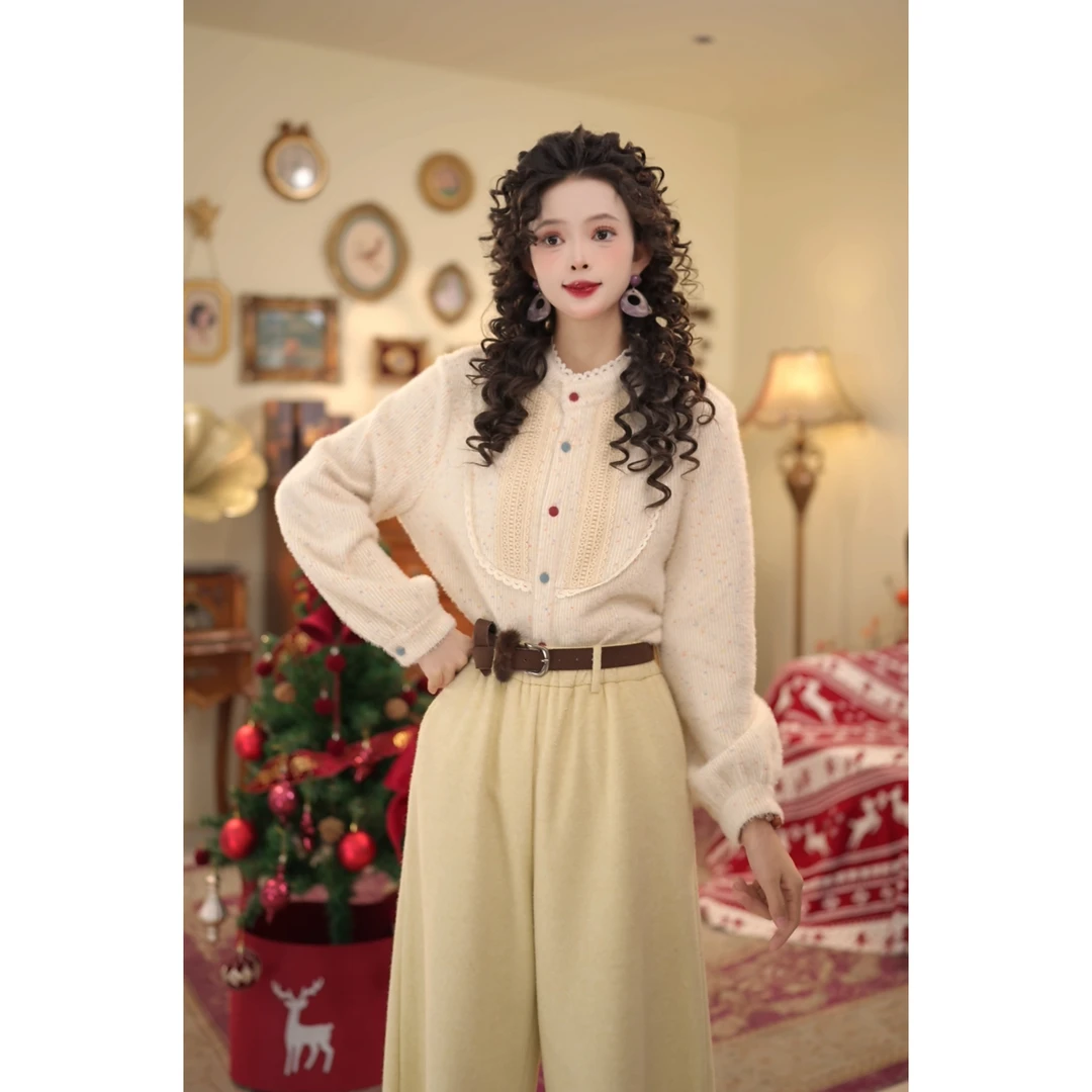 扣子家【霓虹点缀】港风复古厚款毛绒花边衬衫保暖衬衣KK0726543