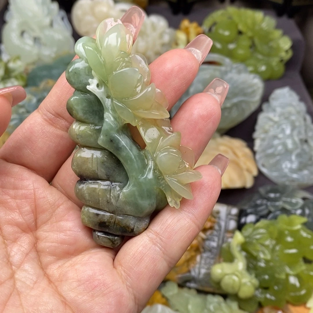 蛇纹石玉未镶嵌吊坠(赠链)