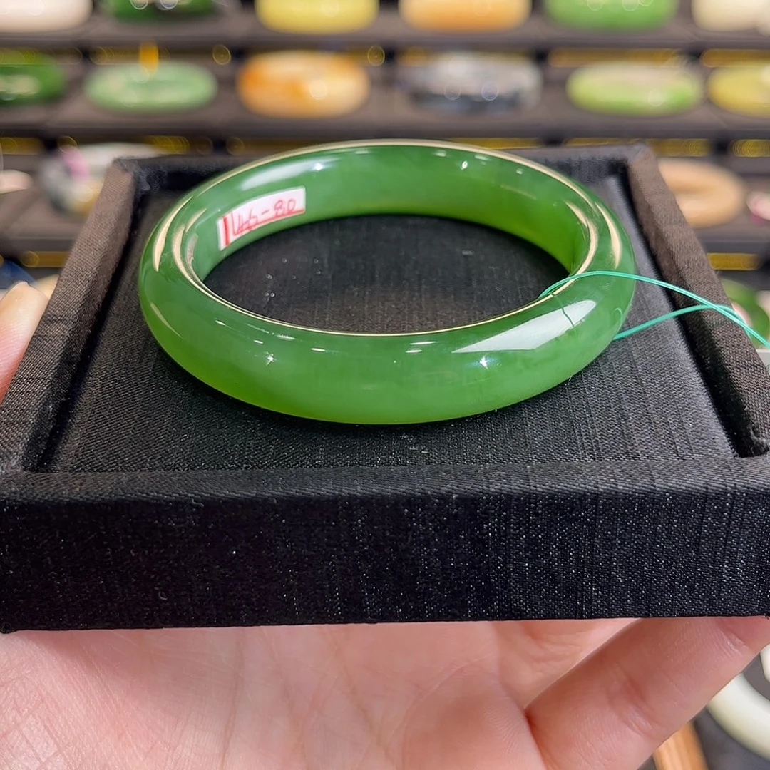 和田玉未镶嵌手镯冰辣阳绿