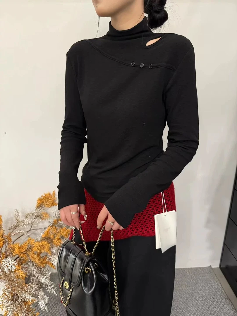 6560-BQ设计感半高领三粒扣镂空磨毛上衣（80-135）