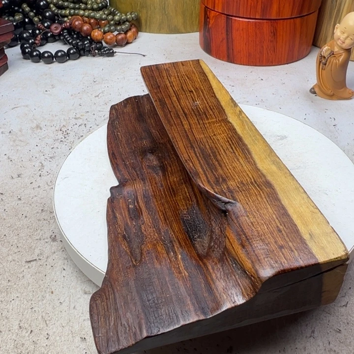 z****木非洲檀香底座摆件