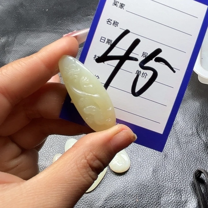 和田玉边角料未镶嵌古****6