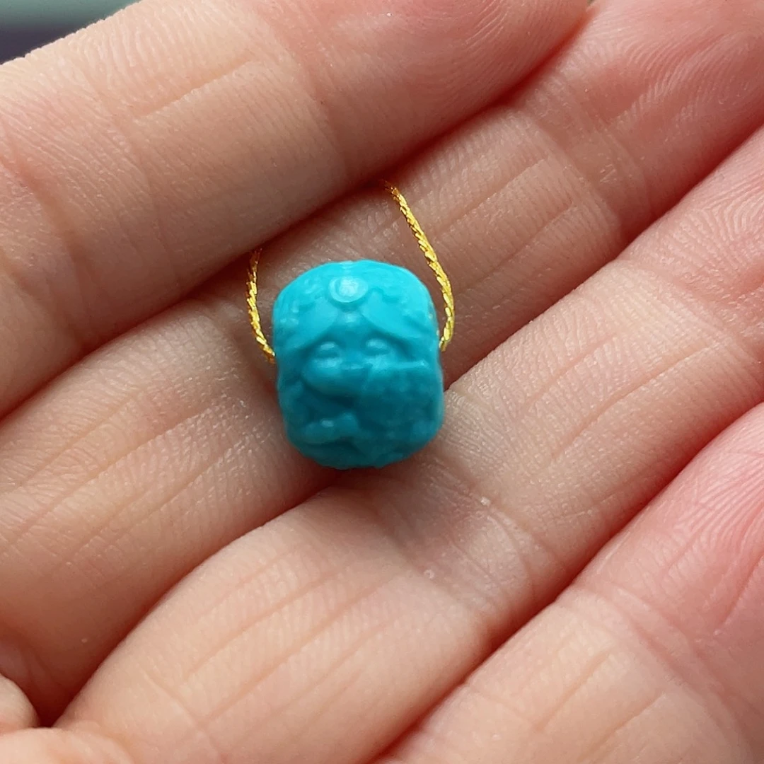 绿松石颈饰未镶嵌