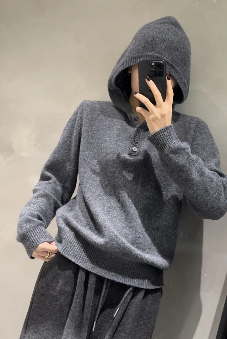 保暖好穿半开扣全羊毛连帽针织衫（含100%羊毛）