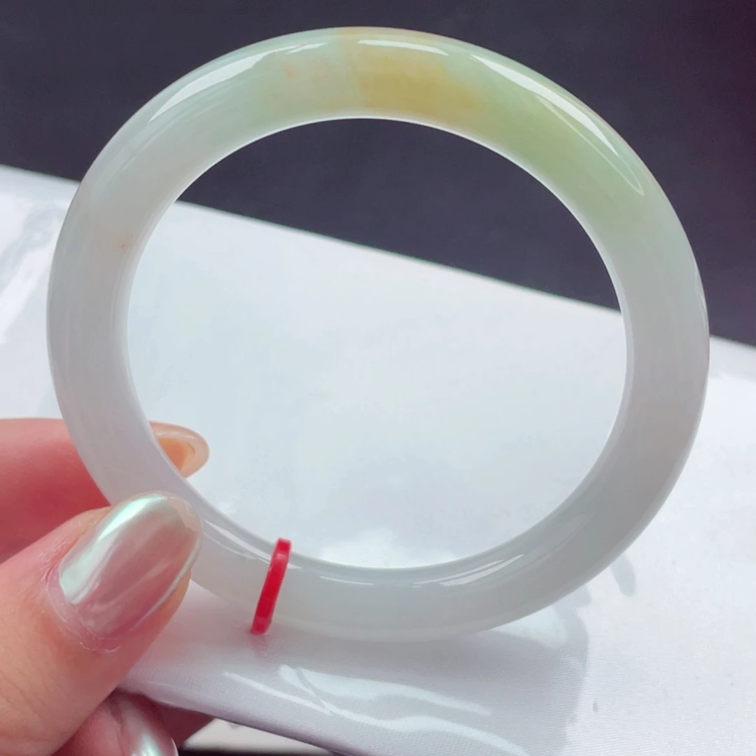 翡翠未镶嵌手镯52圆条