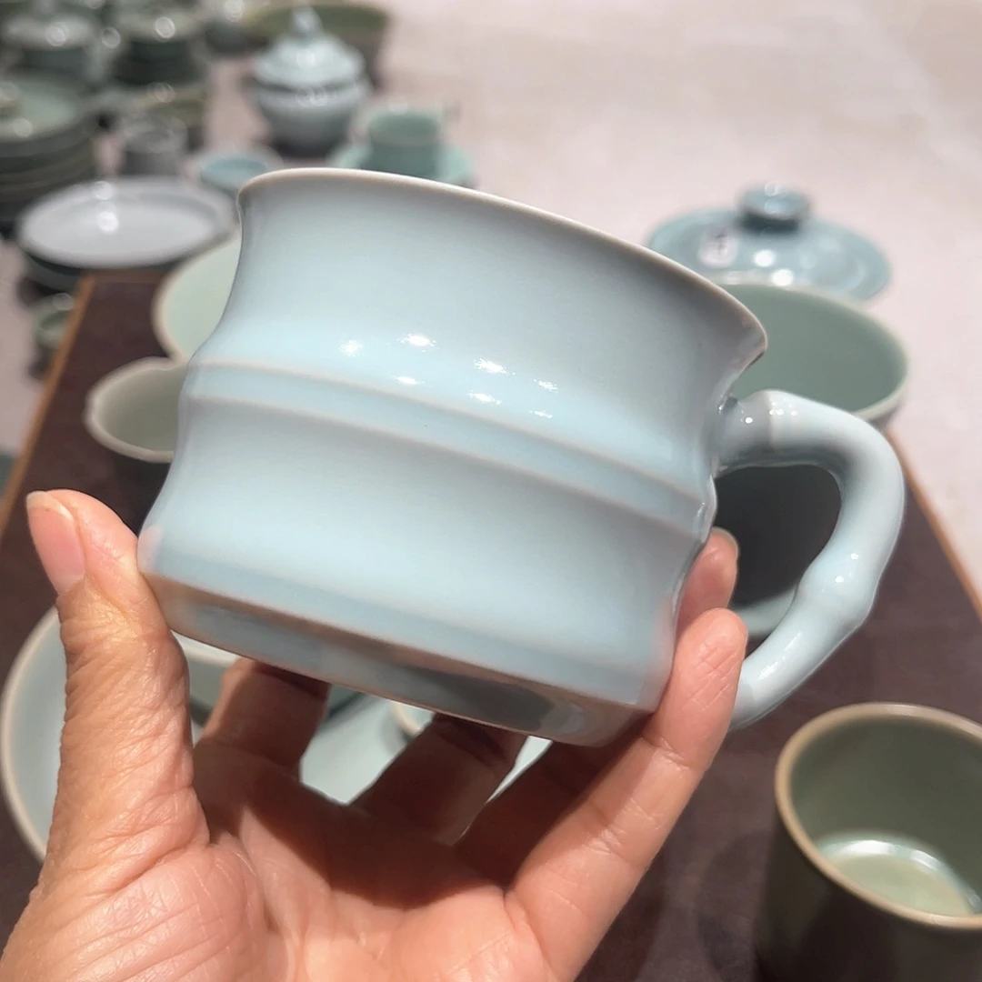 -***1杯子仿古的小裙子是你吗的美