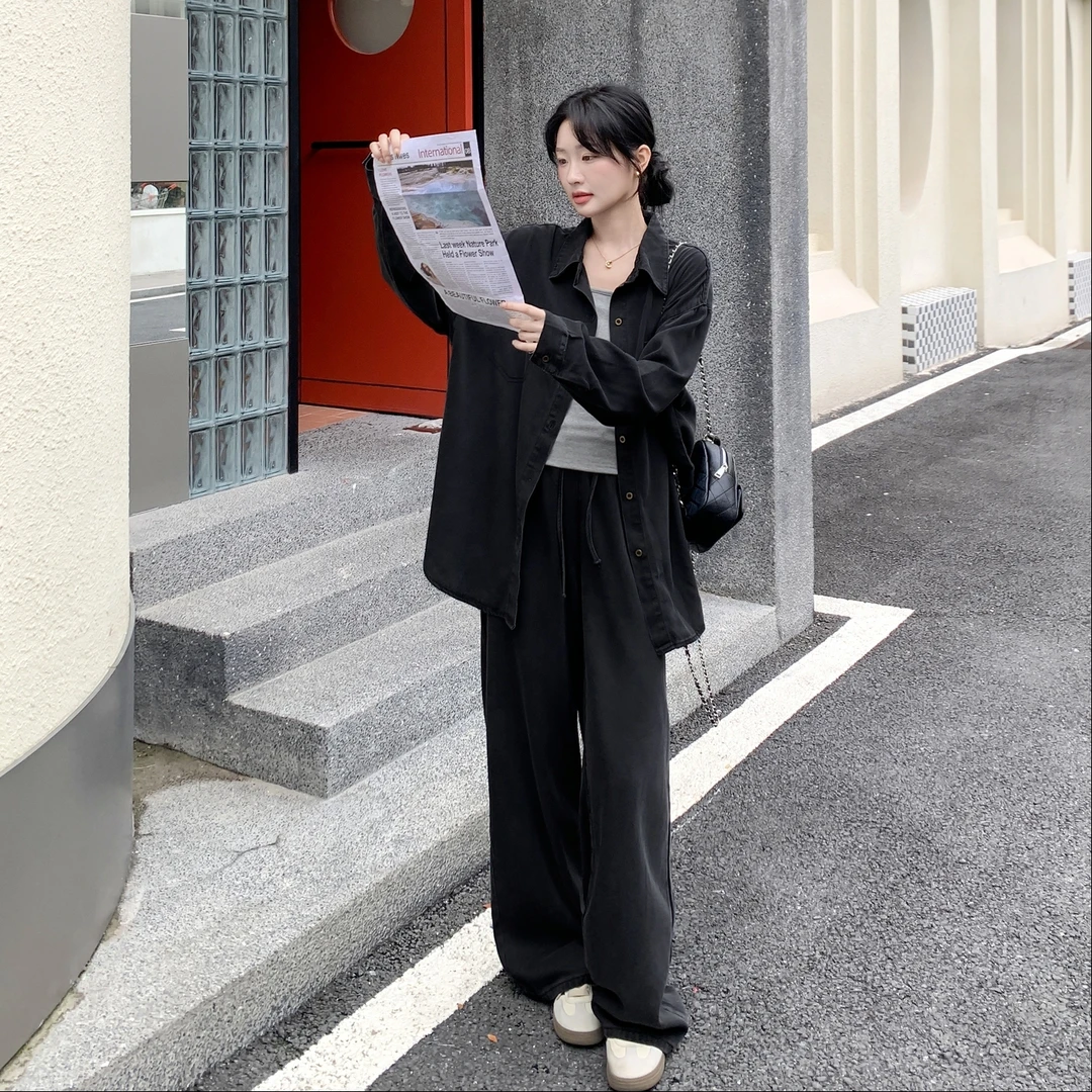 黑色慵懒风牛仔套装女秋2025超火一整套休闲衬衫外套阔腿裤两件套