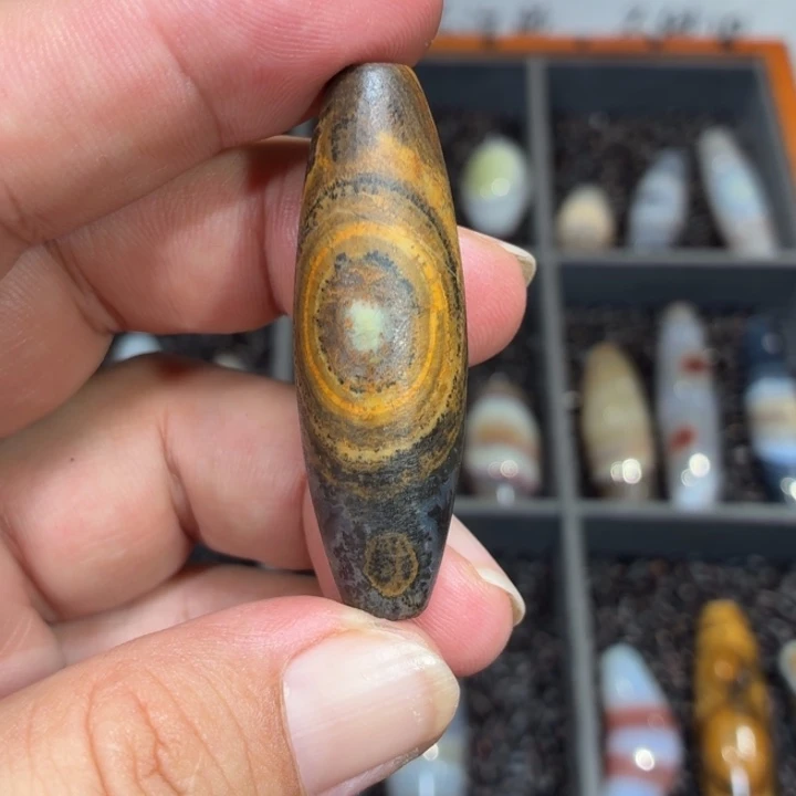 星***痕玛瑙/玉髓散珠_HEIMORI 天然天珠