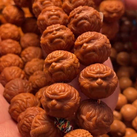 手串猴头核桃前**锦舞台