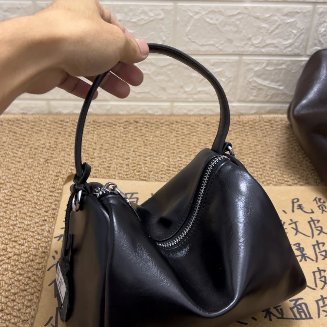 【闪购商品】头层牛皮黑