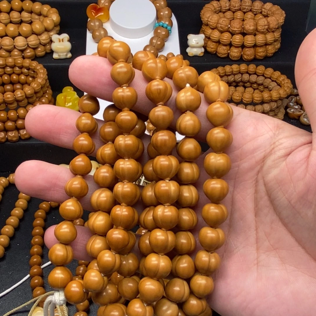 猴头核桃吊坠猴头核桃微瑕屁桃