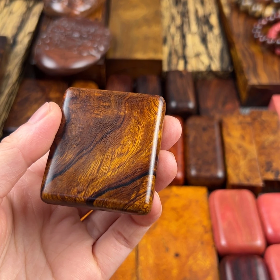 w***2美国沙漠铁方牌高花