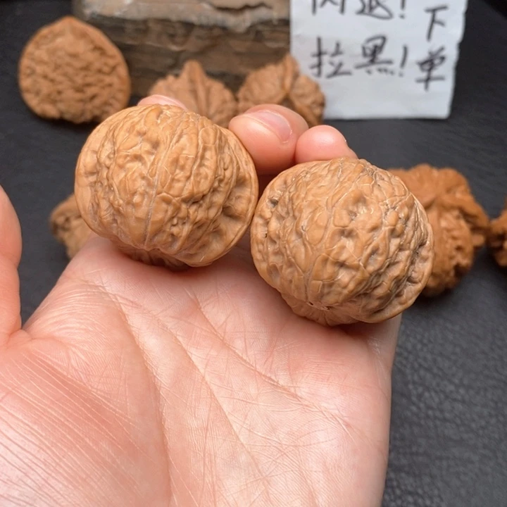 桃核把件尺寸37乾隆磨