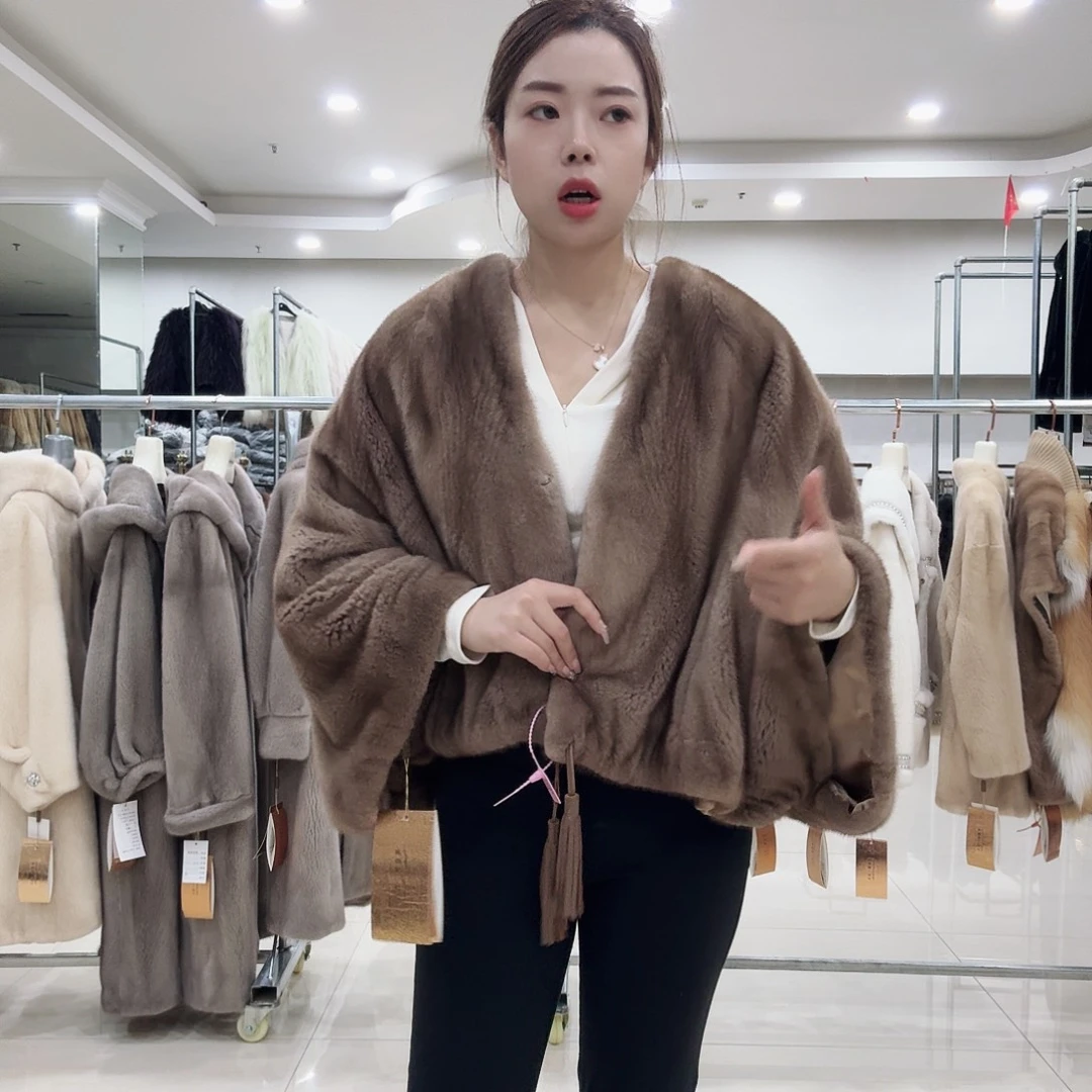 帕斯条披肩斗篷款