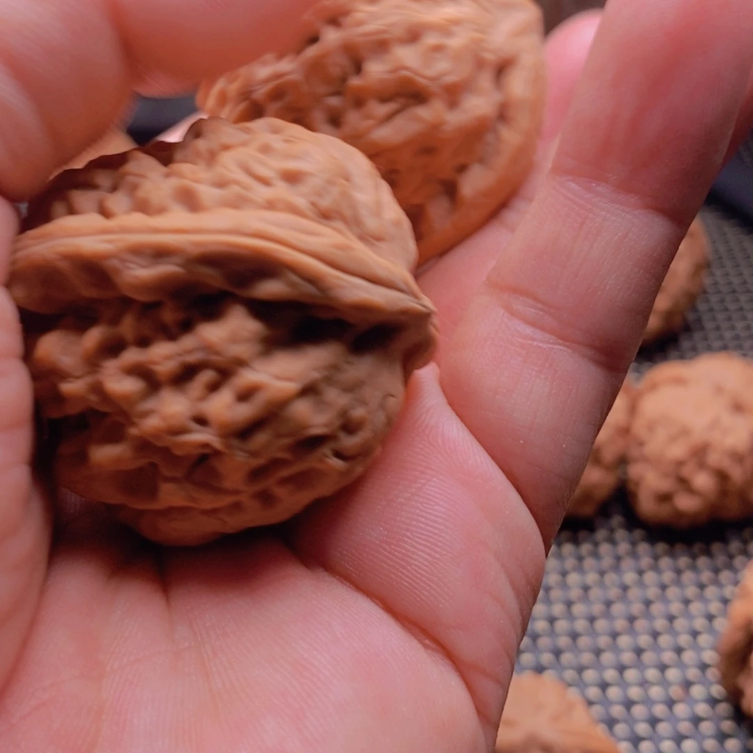 故***事文玩核桃吊坠文玩核桃平谷霸王