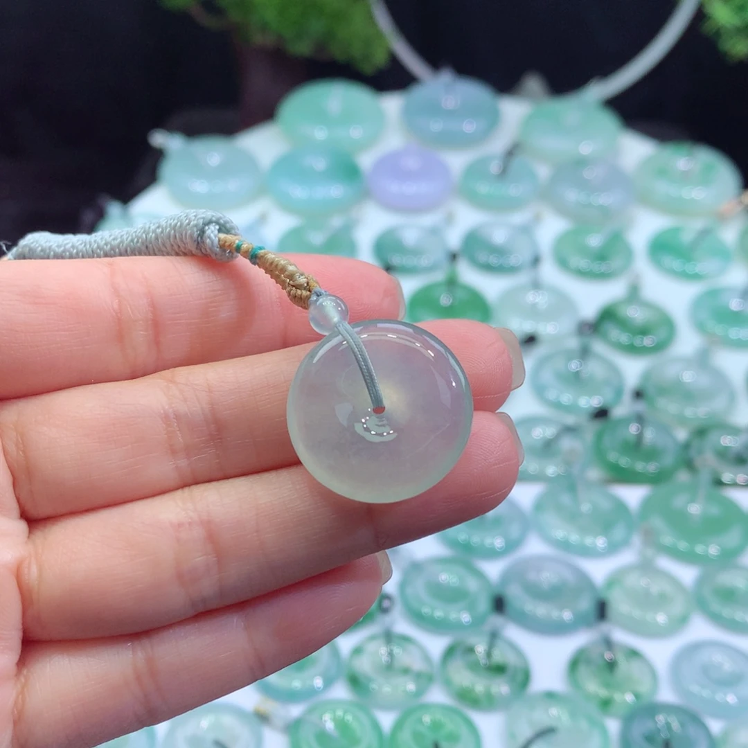 颈饰未镶嵌翡翠22.1*6.1