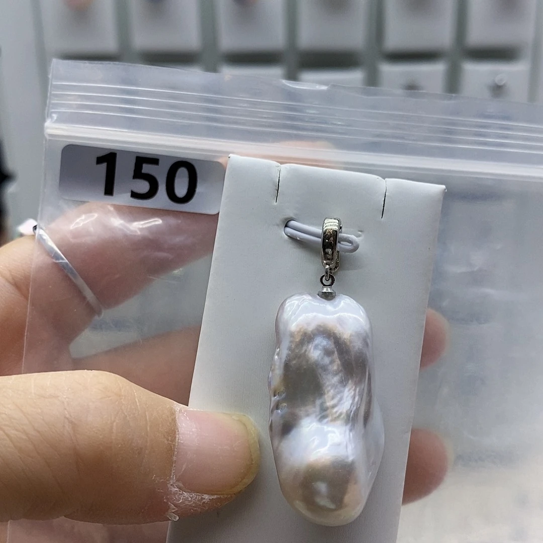 合金耳饰淡水珍珠