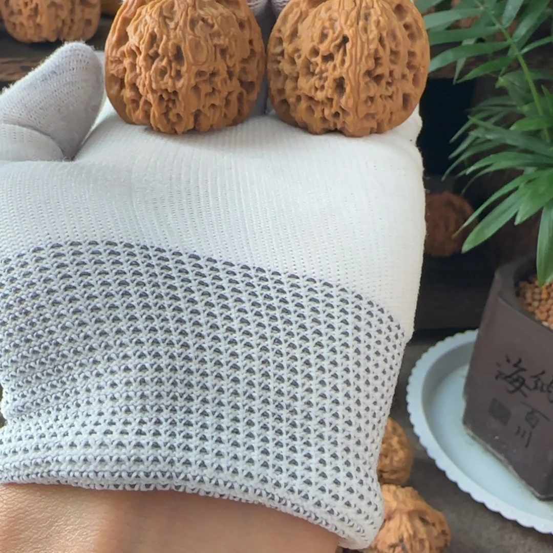 ****丶把件文玩核桃南将石三角带黄38