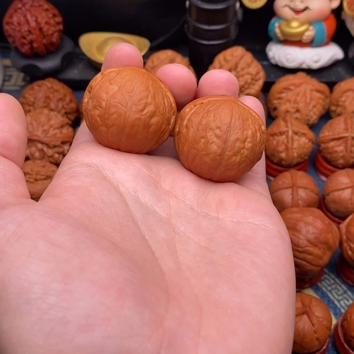 把件文玩核桃?*?精品小手捻