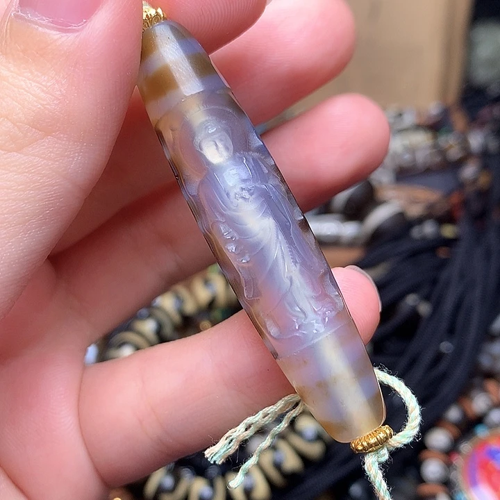 玛瑙/玉髓发1条未镶嵌