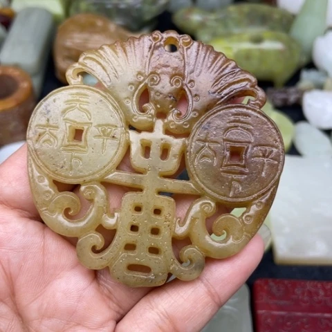 蛇纹石玉未镶嵌颈饰56