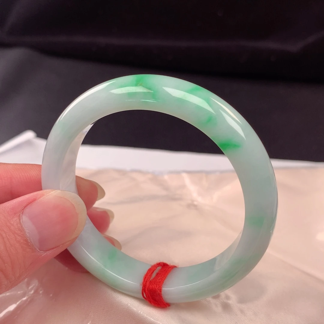 未镶嵌手镯翡翠011