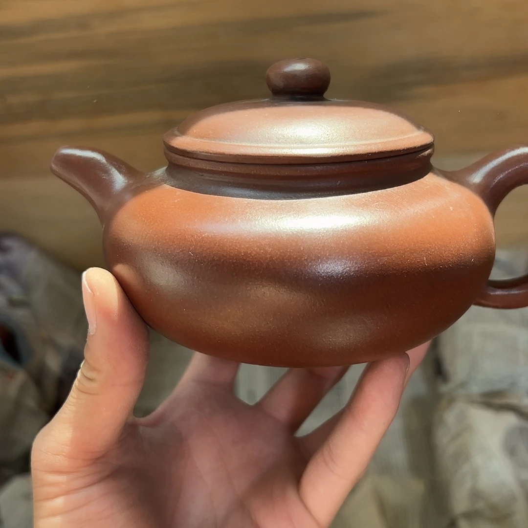老厂紫砂壶一件！