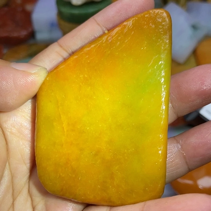 翡翠挂件未镶嵌缅甸翡翠