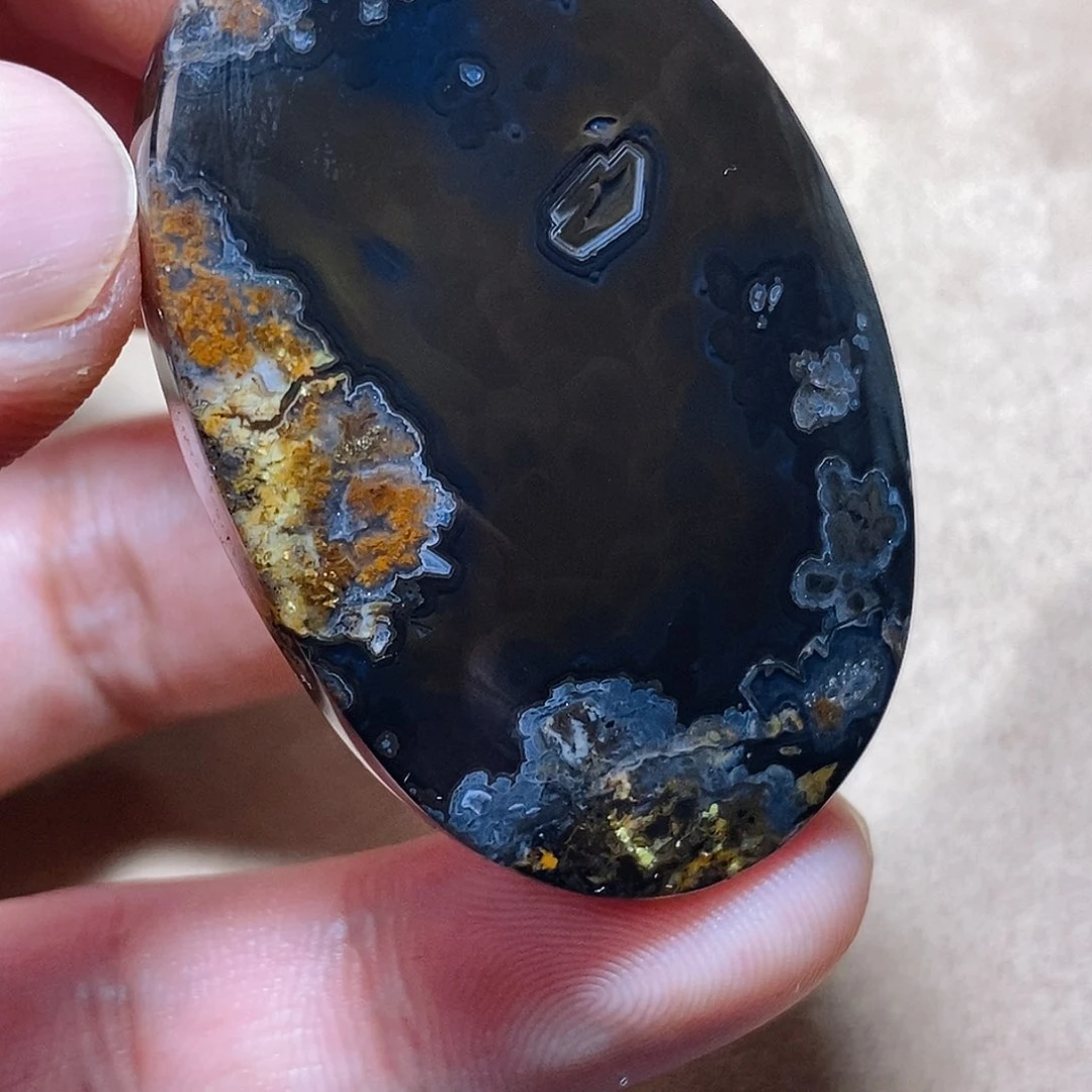 玛瑙/玉髓颈饰未镶嵌h****情