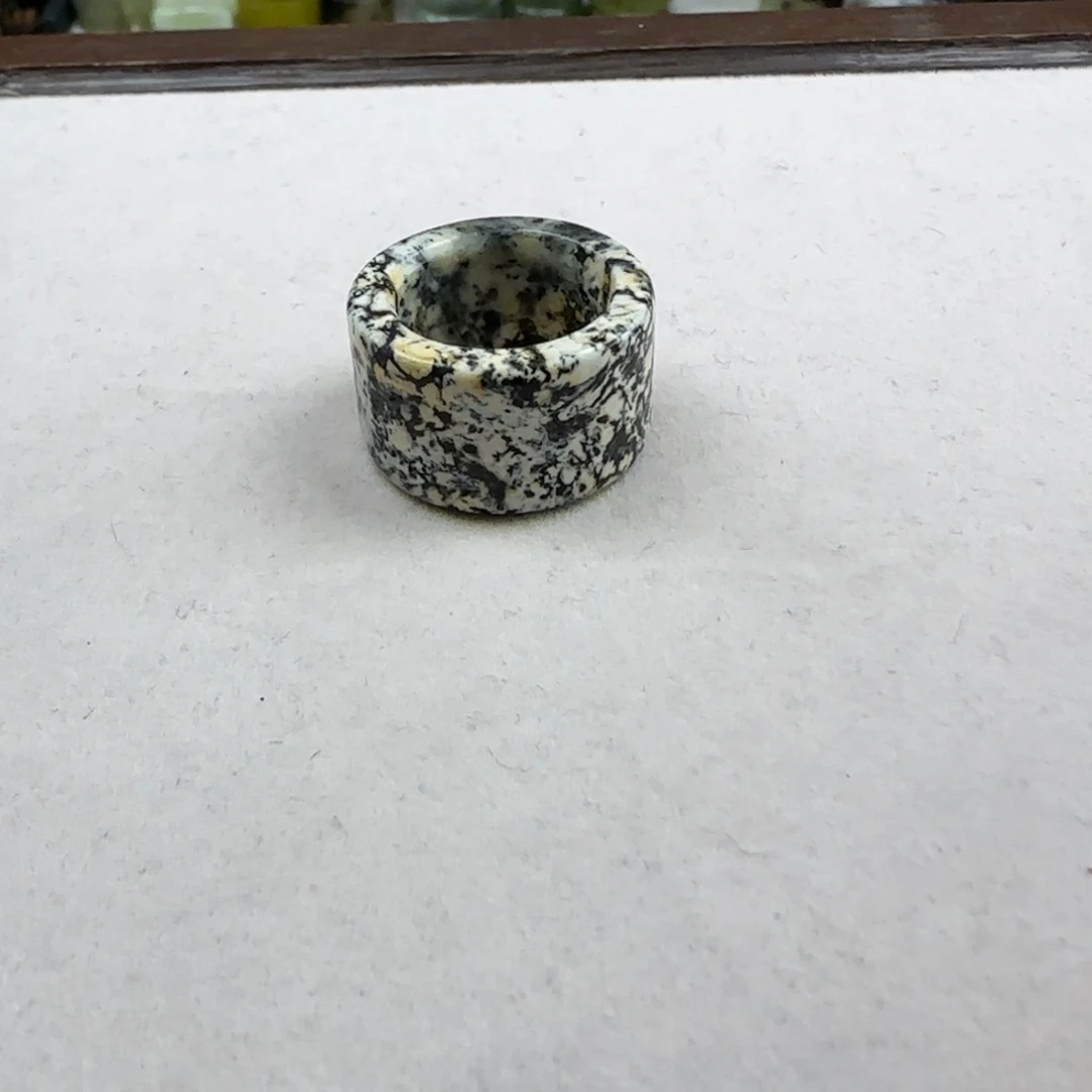 蛇纹石玉未镶嵌内径17.1棋*