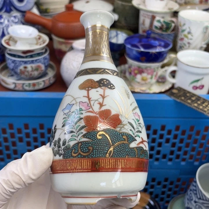 他家瓷器真美…开播了
