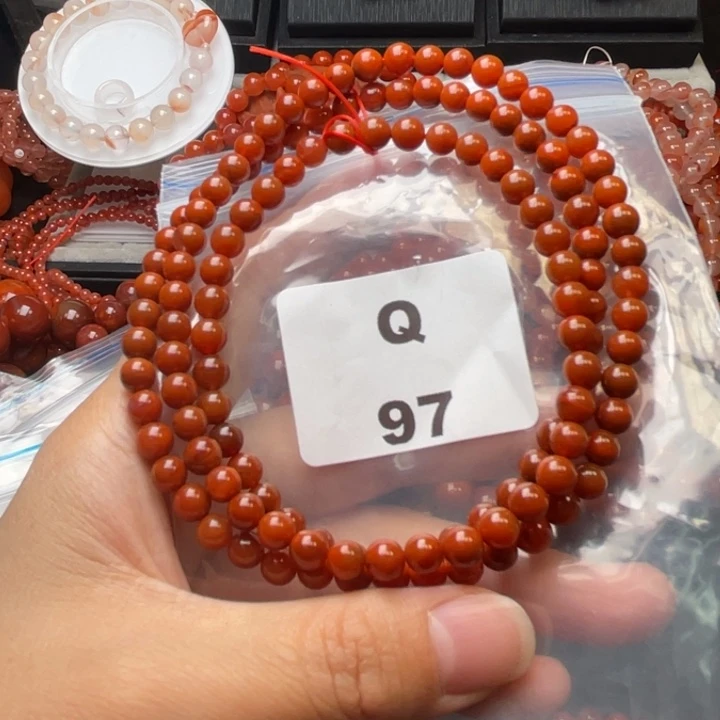 南红玛瑙未镶嵌多样性发货默认微瑕称重5mm