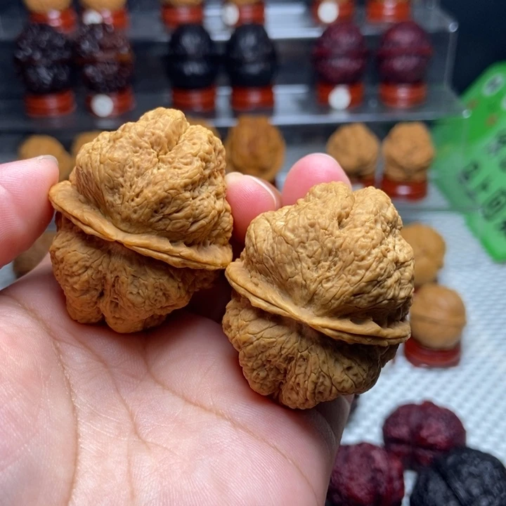 把件文玩核桃蝴蝶蟾41