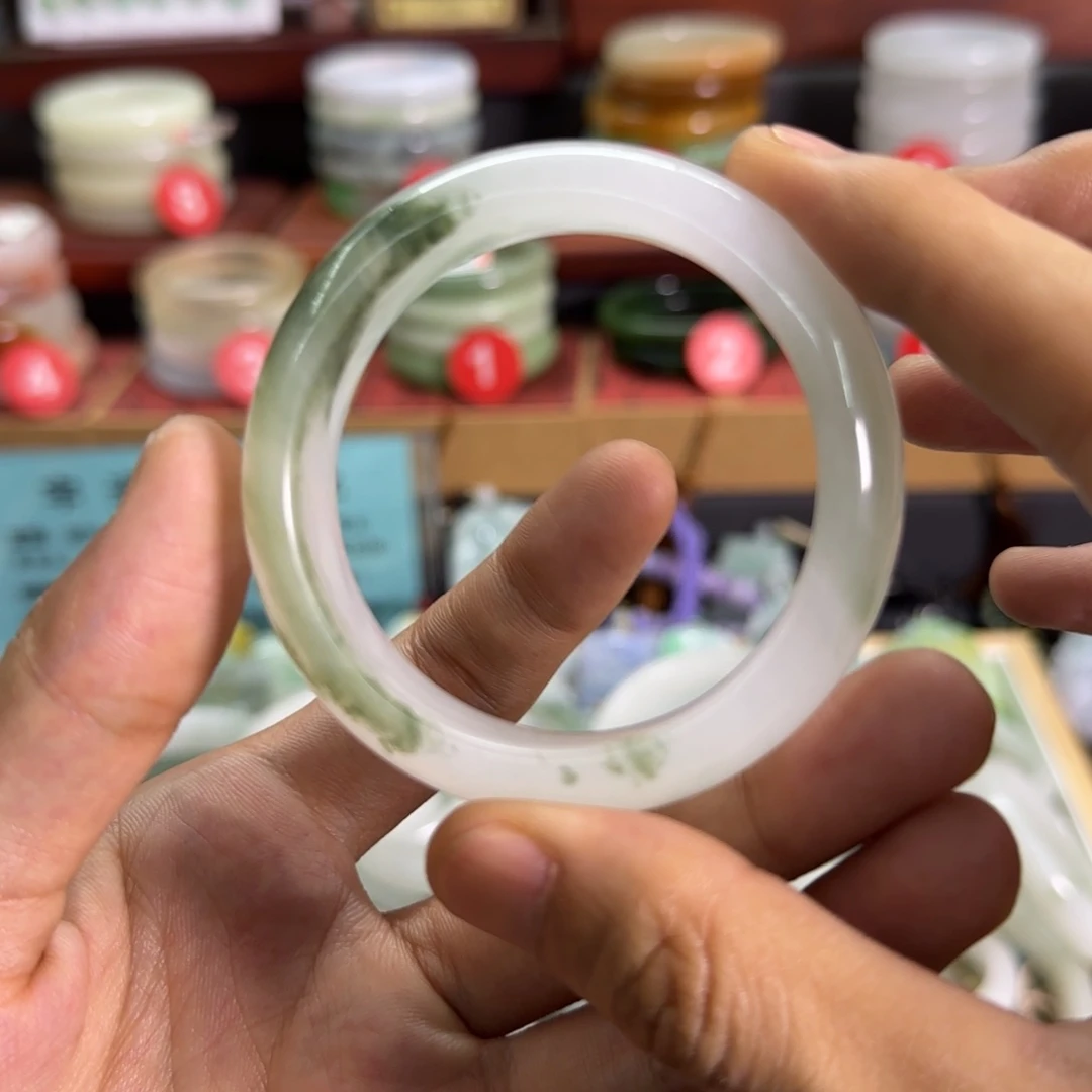 石英质玉手镯合金