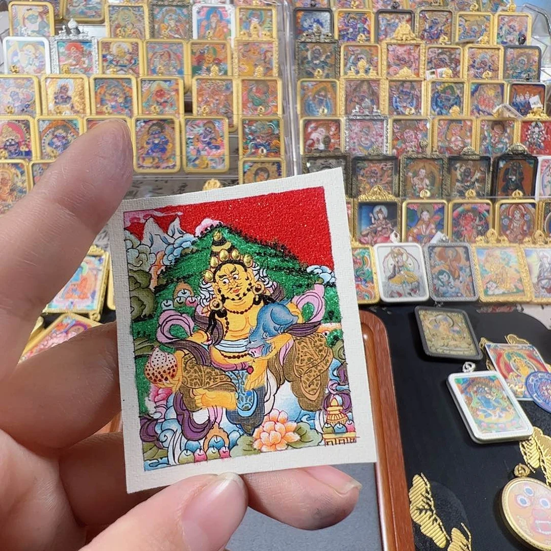 吊坠天***刀纯手绘唐卡黄财