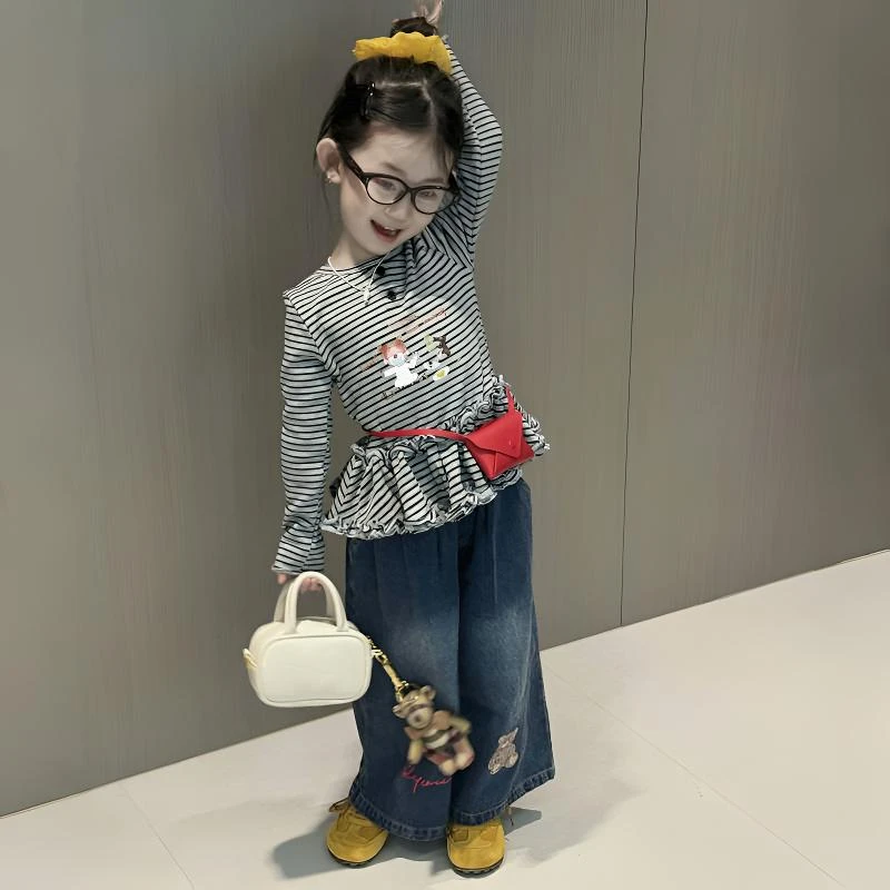 女童套装2025秋季女童韩版条纹T恤儿童洋气时髦小熊牛仔裤两件套