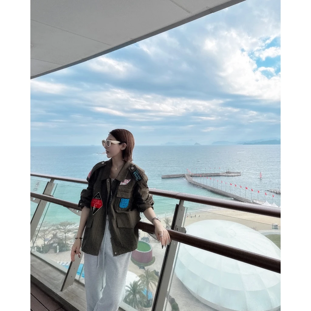 AMYLIANG｜【费曼公路】早春新款勋章美式复古工装夹克YR25W0204