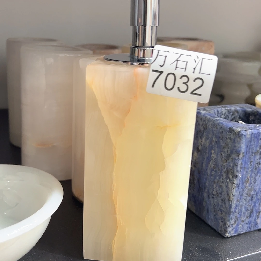 石材7032红花冰洗手液瓶