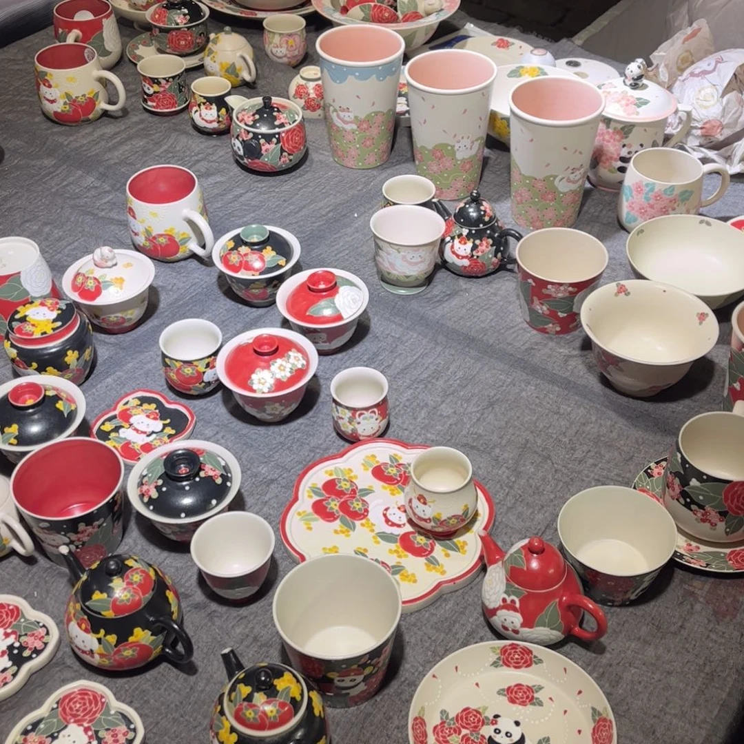 瓷片8807一起逛集市来啦