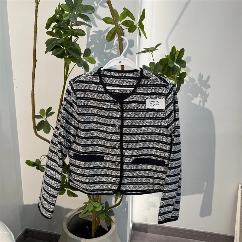 888大童亲子时尚休闲女士条纹外套-1532