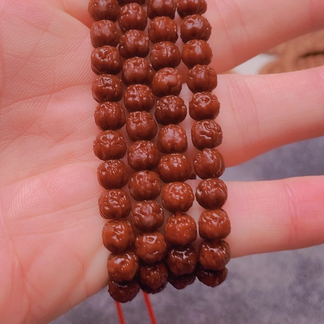 沐***彤金刚菩提吊坠108定制款毕业佛手