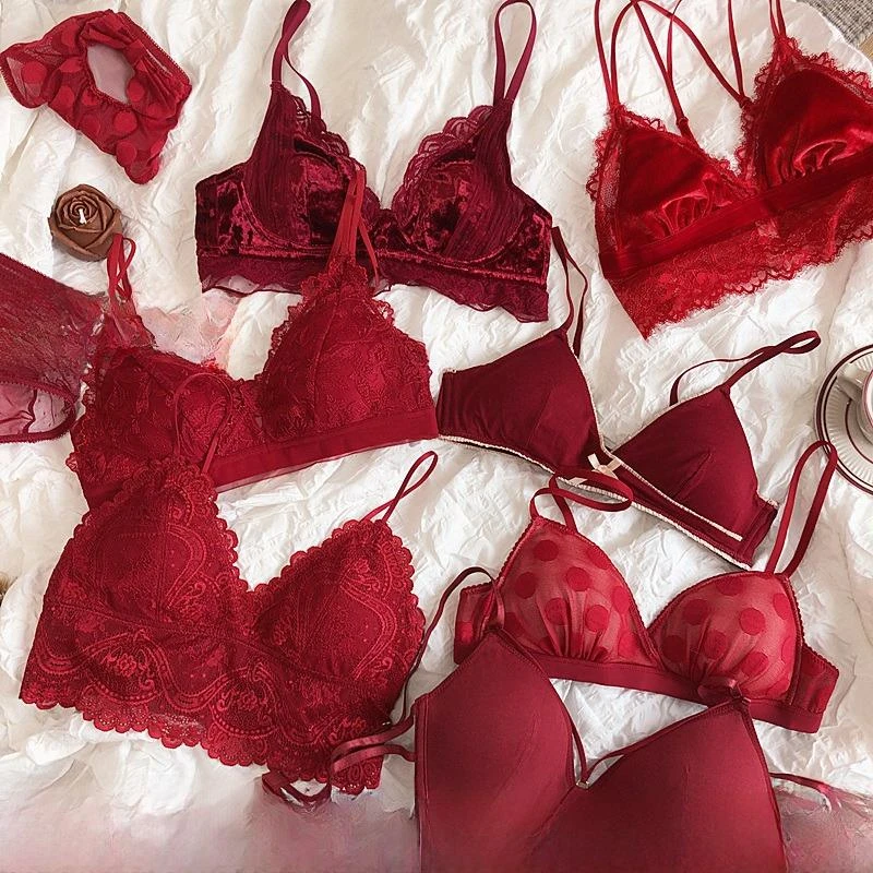 十二生肖年红色婚礼新娘内衣套装性感内衣没有边缘薄的大乳房显示