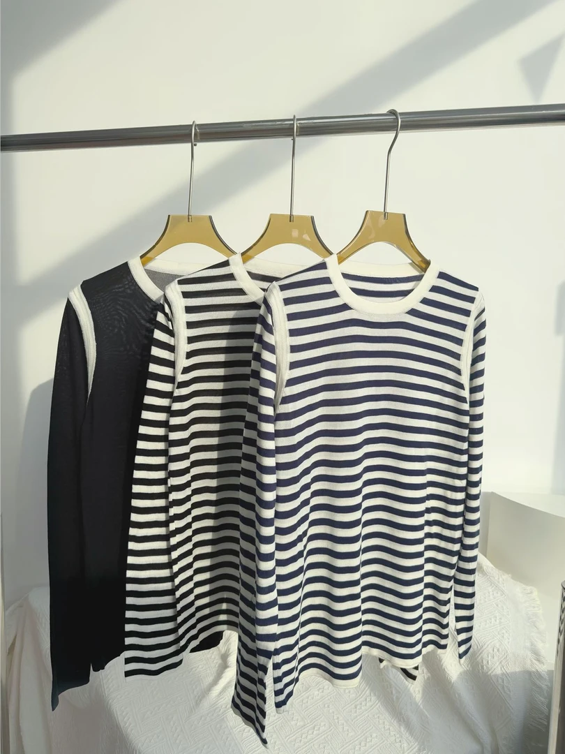 【莱赛尔天丝】秋季新款，拼接条纹撞色上衣休闲百搭圆领长袖- 6180